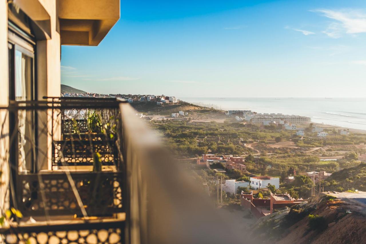 The Yogi Surfer Hotel Taghazout Kültér fotó